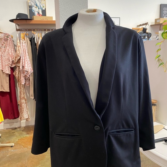 LC Lauren Conrad Single Button Blazer - Picture 8 of 8